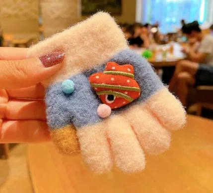 0-3 Year Old Children's Warm Winter Cute Thick Skin-Friendly Gloves