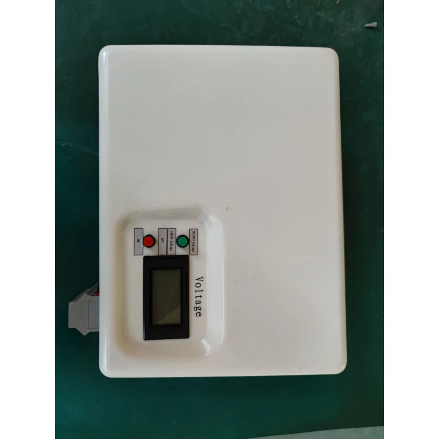 Xinyuhua 5200mAh Power Charger High Frequency Grid PV+Voltage Monitor Home Used Solar Power Systemsolar Plus