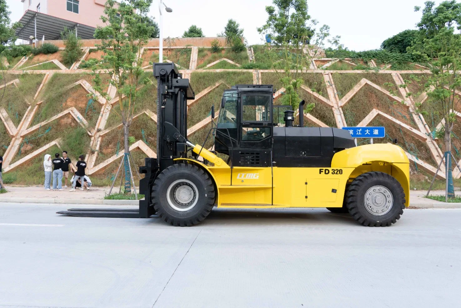 Diesel Engine Truck Fork Lift China Forklift Equipment with High quality/High cost performance 