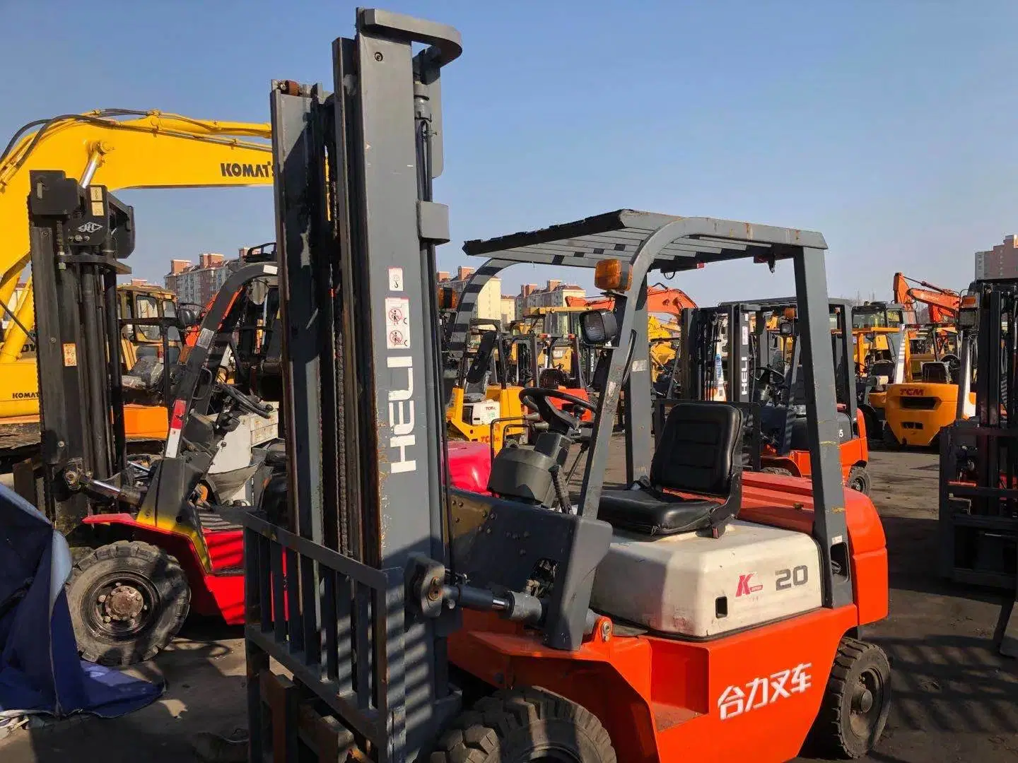 Used Forklift Truck 2 Ton 500 mm Load Center in Stock