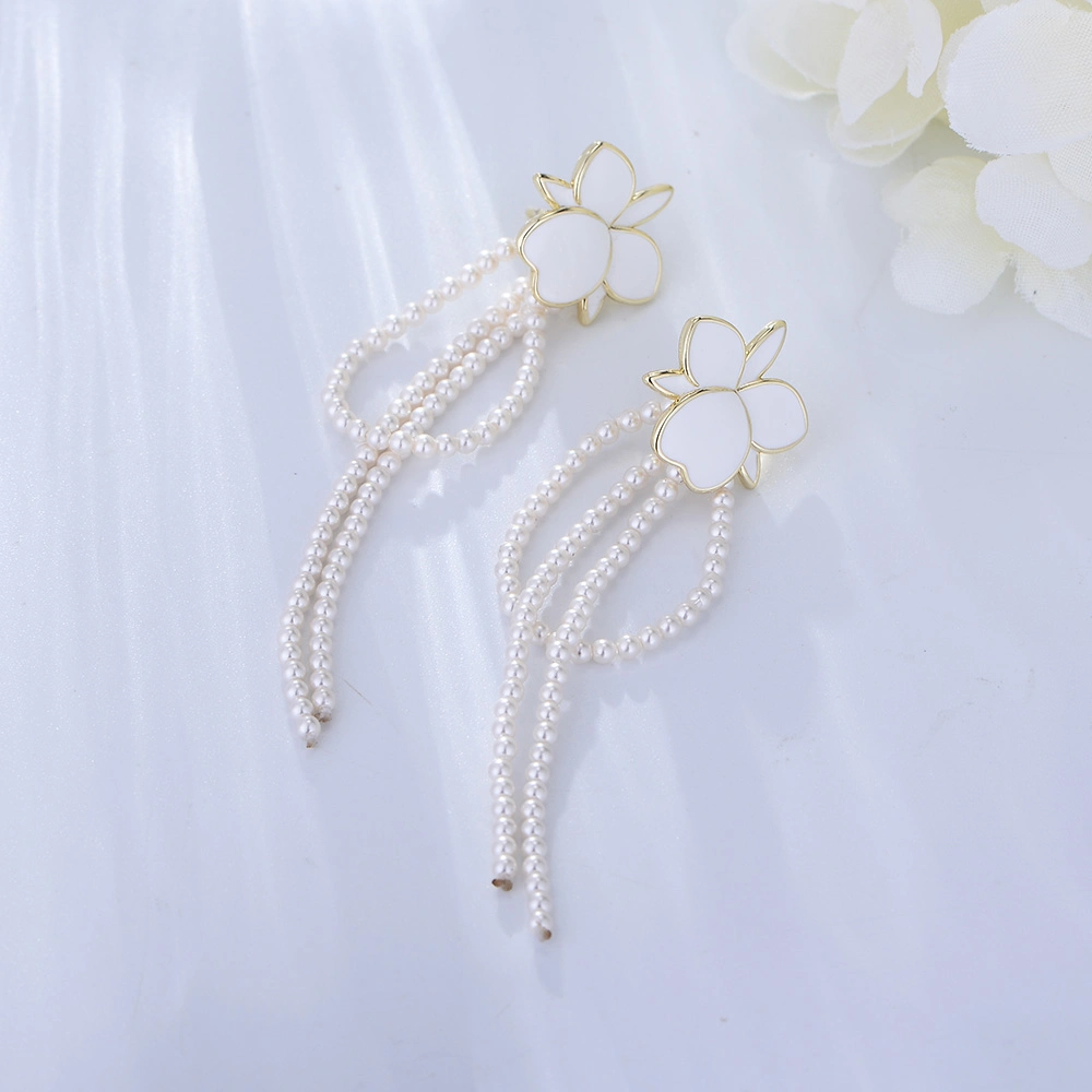 New White Flower Pearl Paint Women Copper Chain Drop Earrings