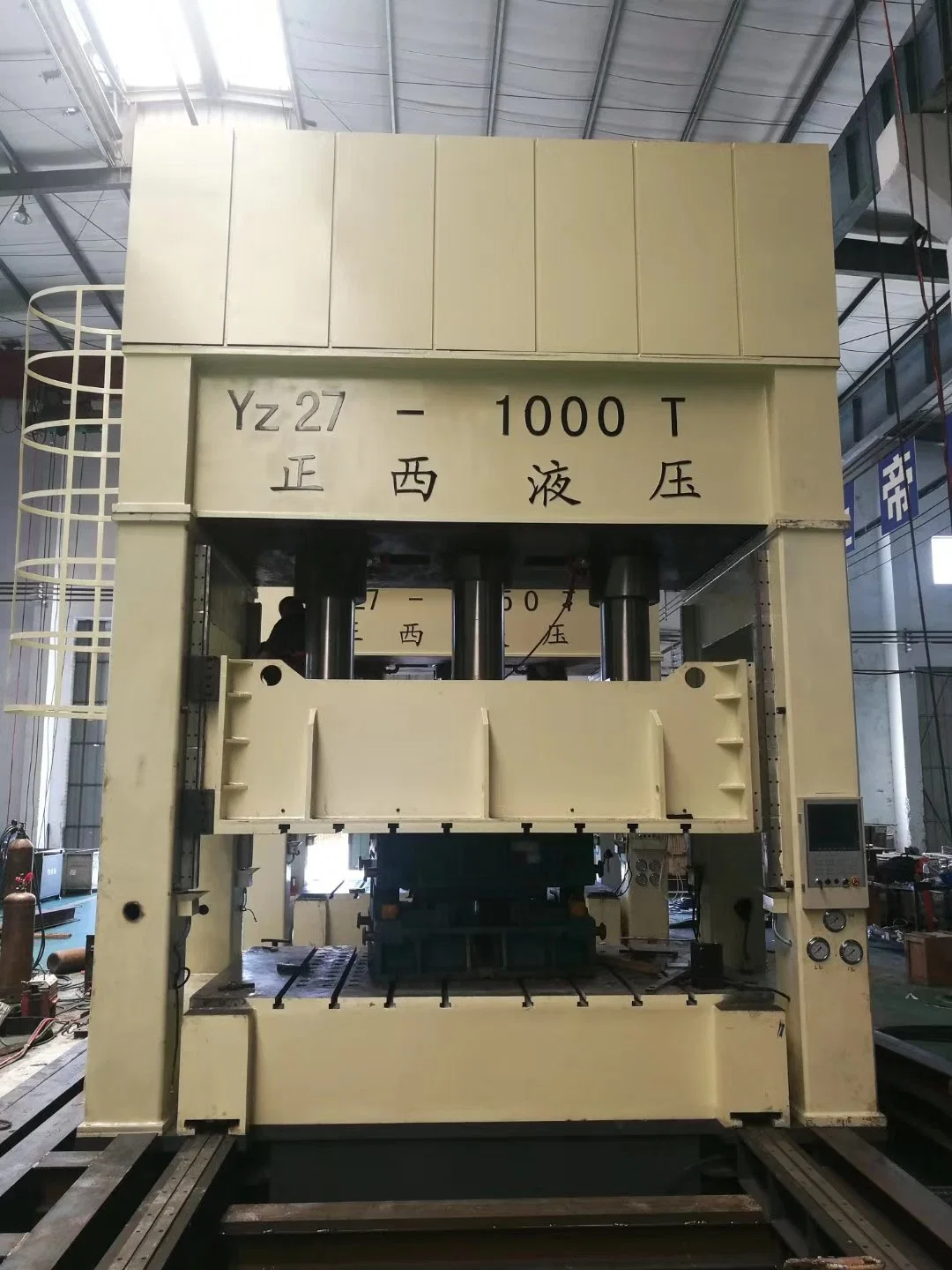 Deep Drawing Hydraulic Press for CE Safety Standards 4-Column Hydraulic Press 500tons