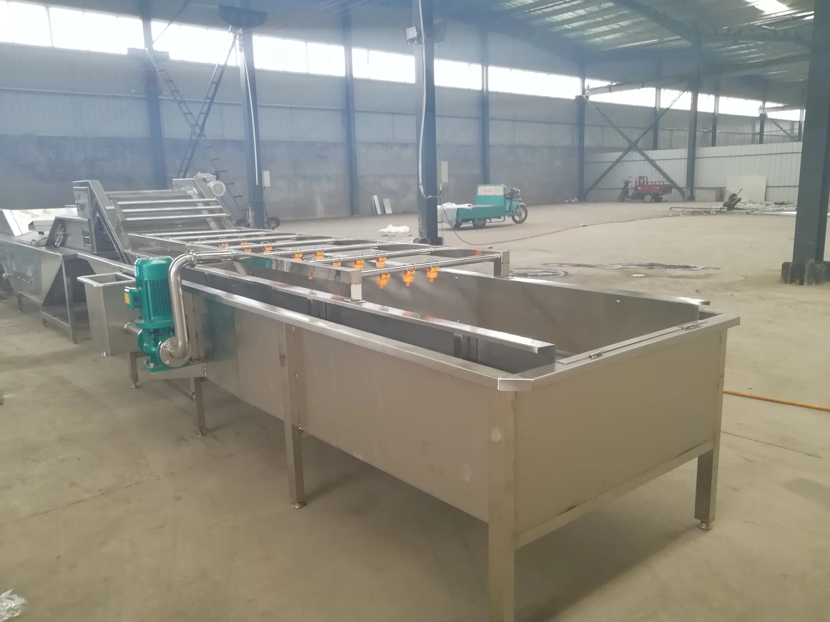 Commercial Vegetable and Fruit Air Bubble Washer Automatic Industry Water Saving Vegetable and Fruit Washer