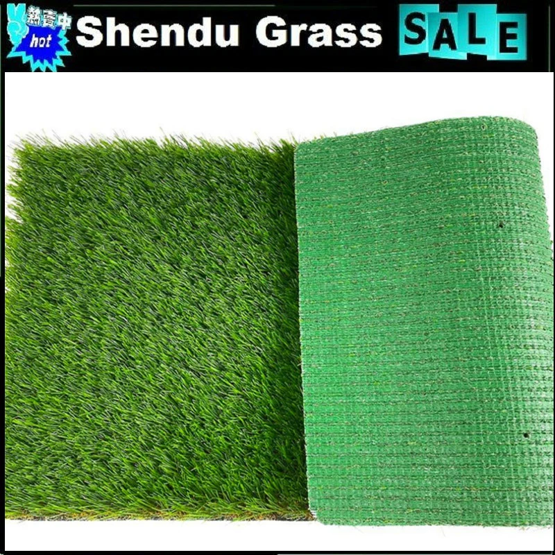 Tapis de décoration en gazon synthétique de paysage en herbe artificielle avec support vert factice en gros.