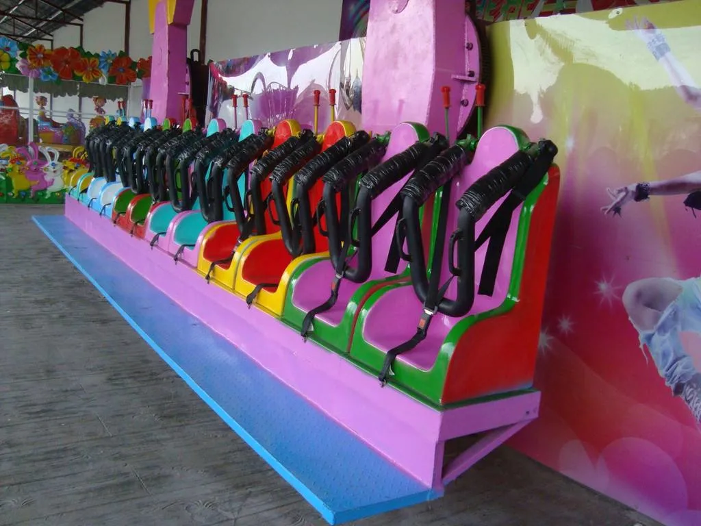 Park Outdoor Playground 20 People Rock Row Direct Factory Price for Sale Amusement Equipment