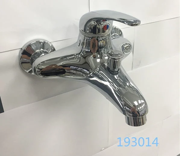 Building Materials Bathroom Faucet Wall Mounted Mixer Bath Faucet Factory Supply