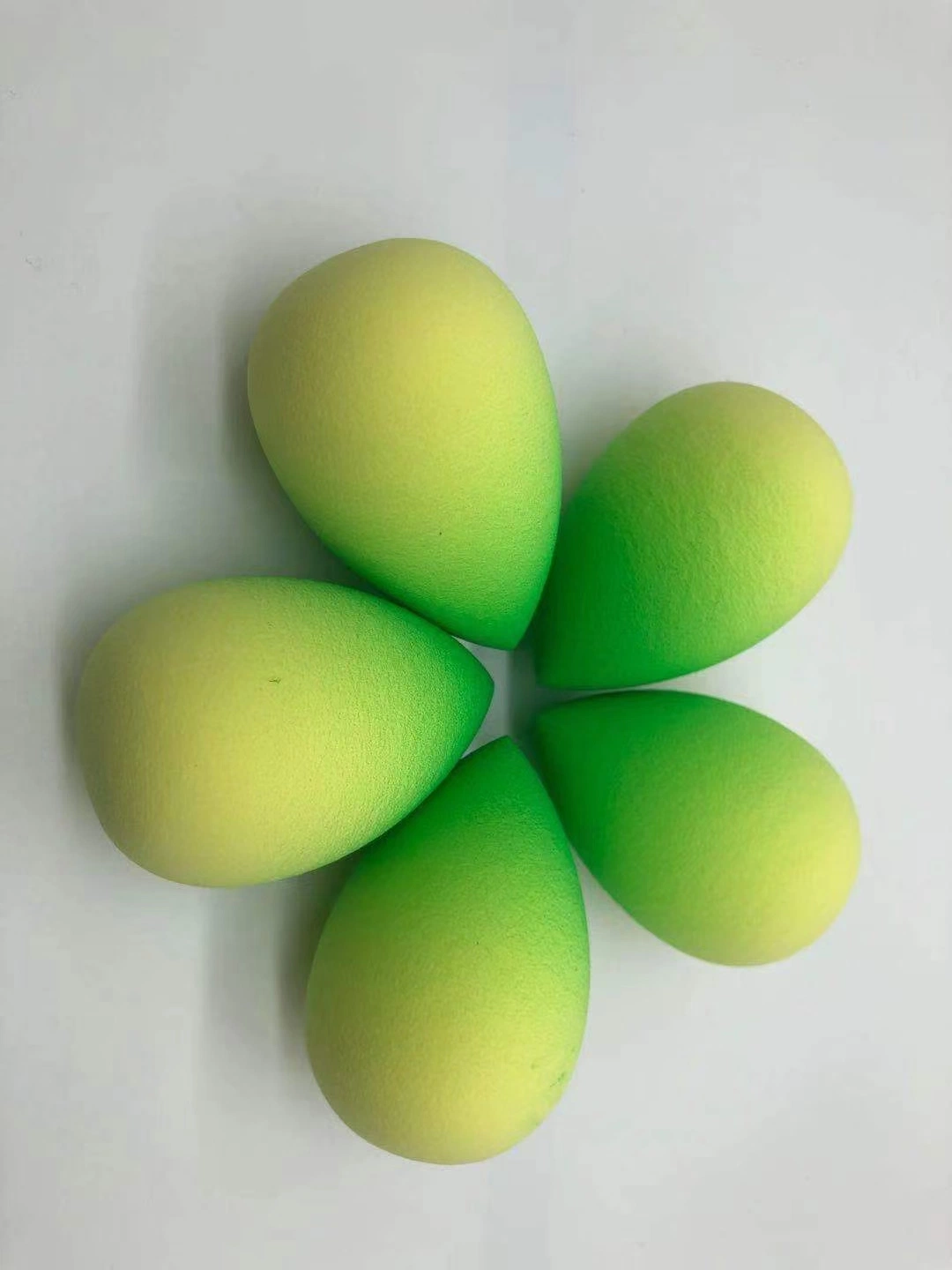 Good Quality Beauty Sponge Private Label Blender Sponge Cosmetics Waterdrop Shape Non-Latex Soft Makeup Sponge