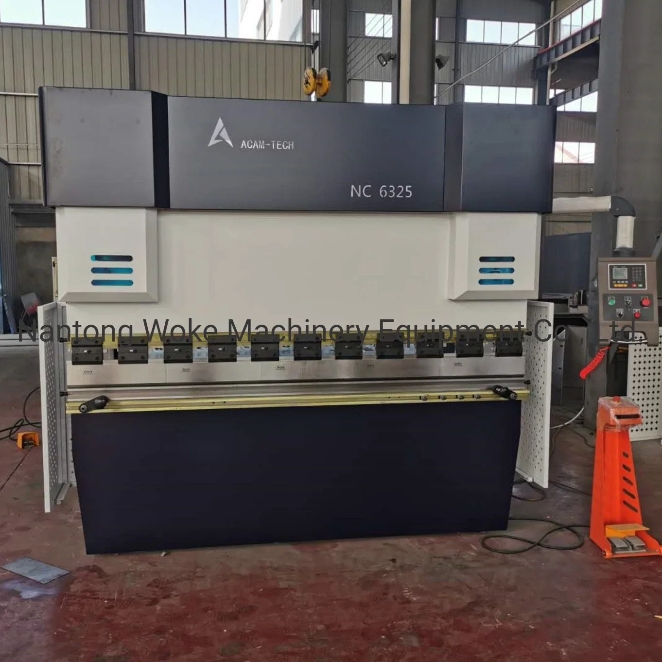 Export to Vietnam Hydraulic Press Brake Wc67y-40t/2500