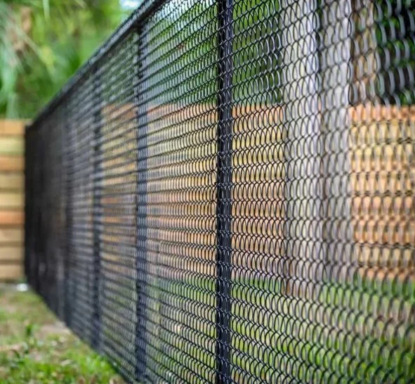 Black Chain Link Fence Fabric and Gate Kits Include Galvanzied & PVC Coated