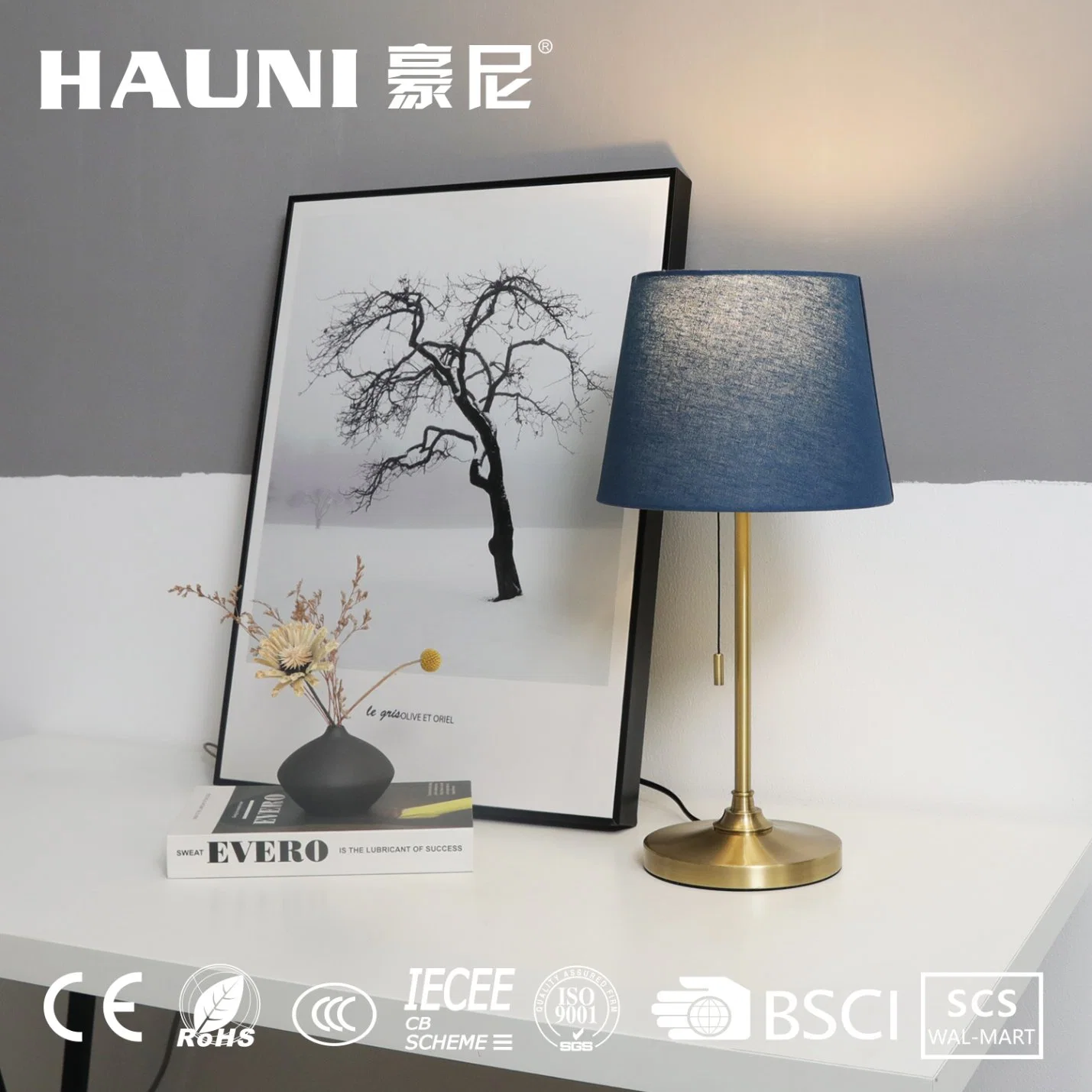 Nordic Decorative Simple Reading Lighting with Fabric Shade Modern Table Lamp