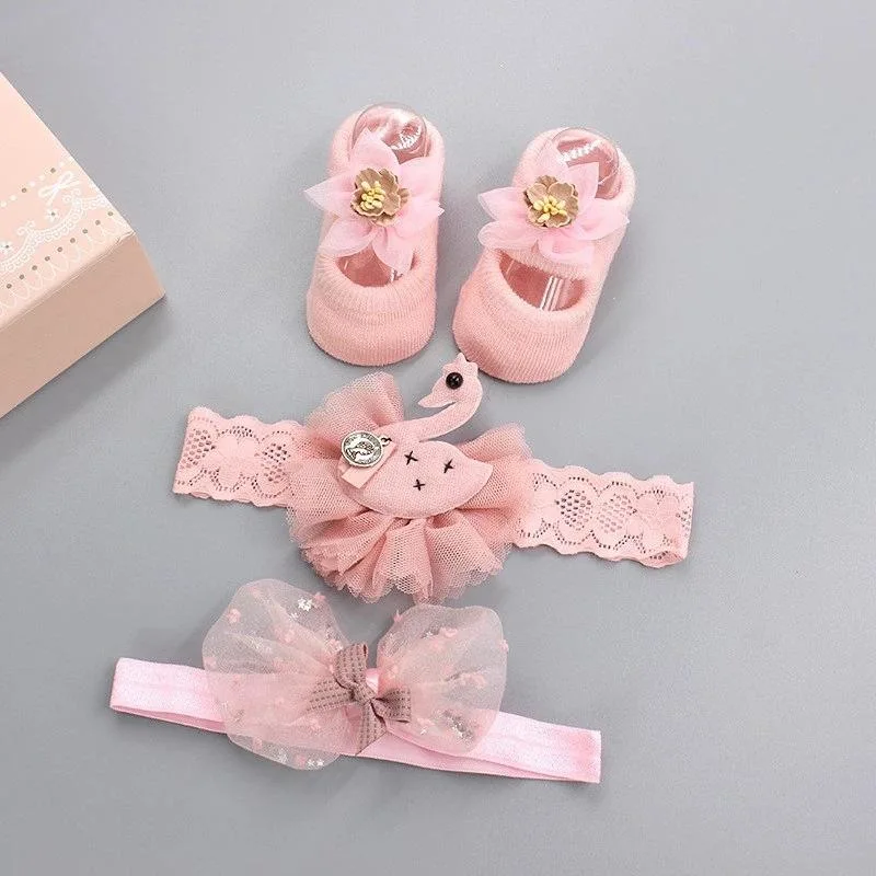 Girl Baby Headband and Socks Set with Box Baby Socks with Headband for Newborn Gift