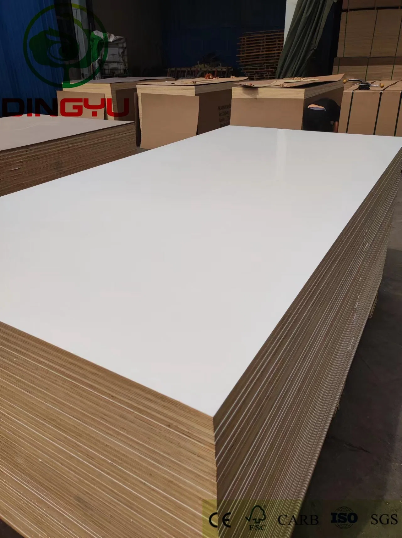 Hot Sale 18mm E1 Glue Warm White Color Melamine Plywood for Furniture