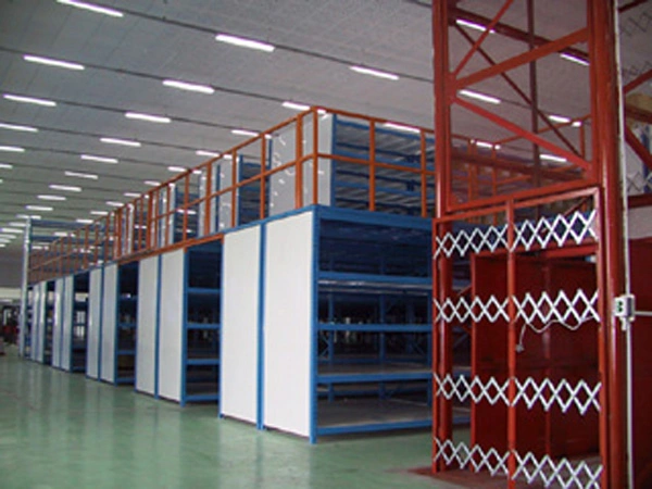 Arabie Saoudite entrepôt halal Storages Mezzanine support rack System Steel Mezzanine de la plate-forme