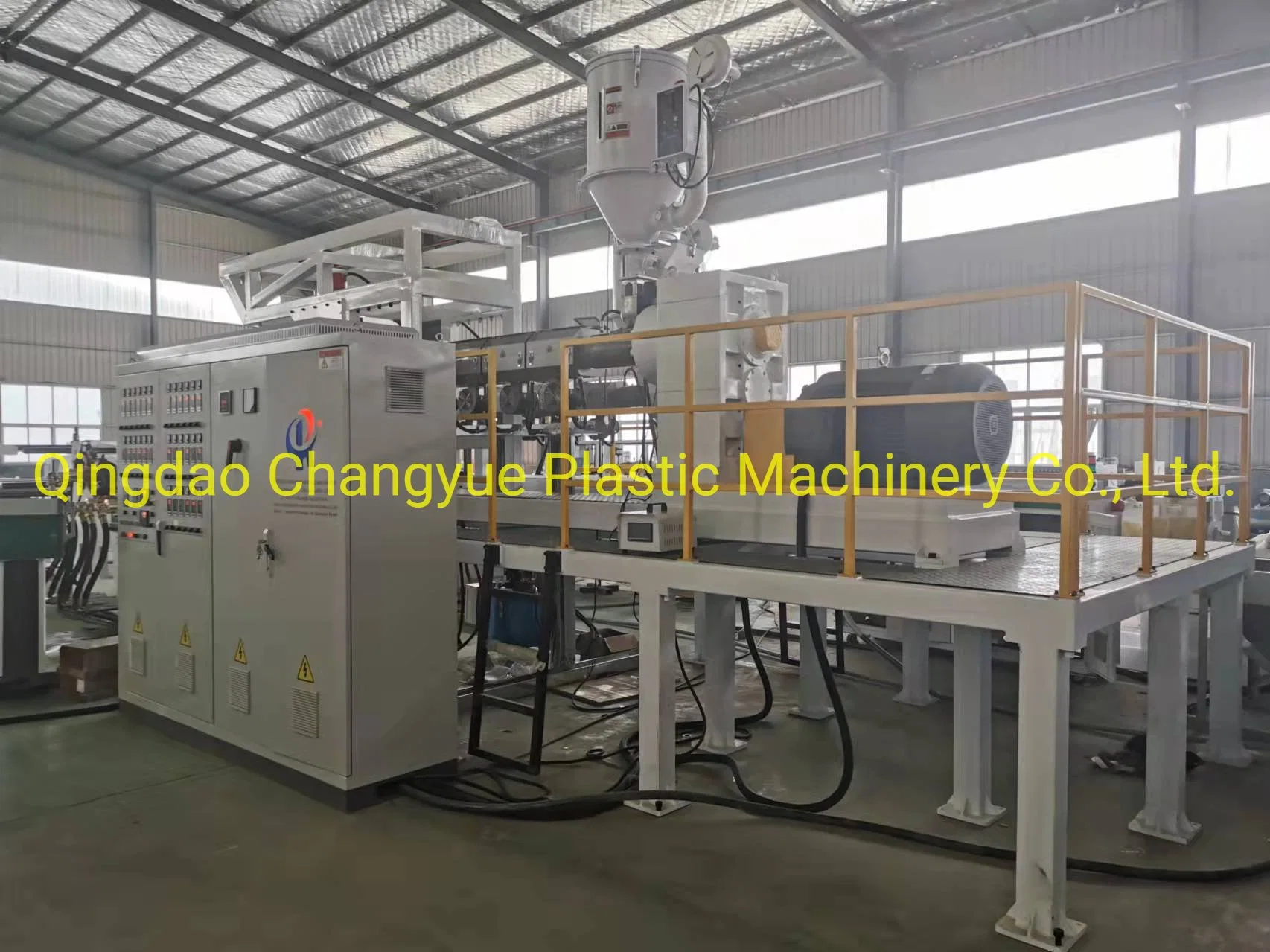 Plastic Sheet Extruder Machine / High Speed ABA Three Layer PP PS ABS HIPS Roll Sheet Extrusion Production Line