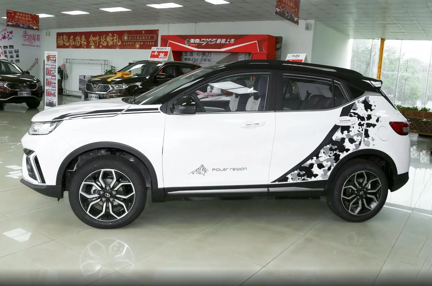 Made in China Soueast Motor Dx5 2021 Model 1.5L Auto Manual Small SUV Electric Gasoline Hybrid Used in Car