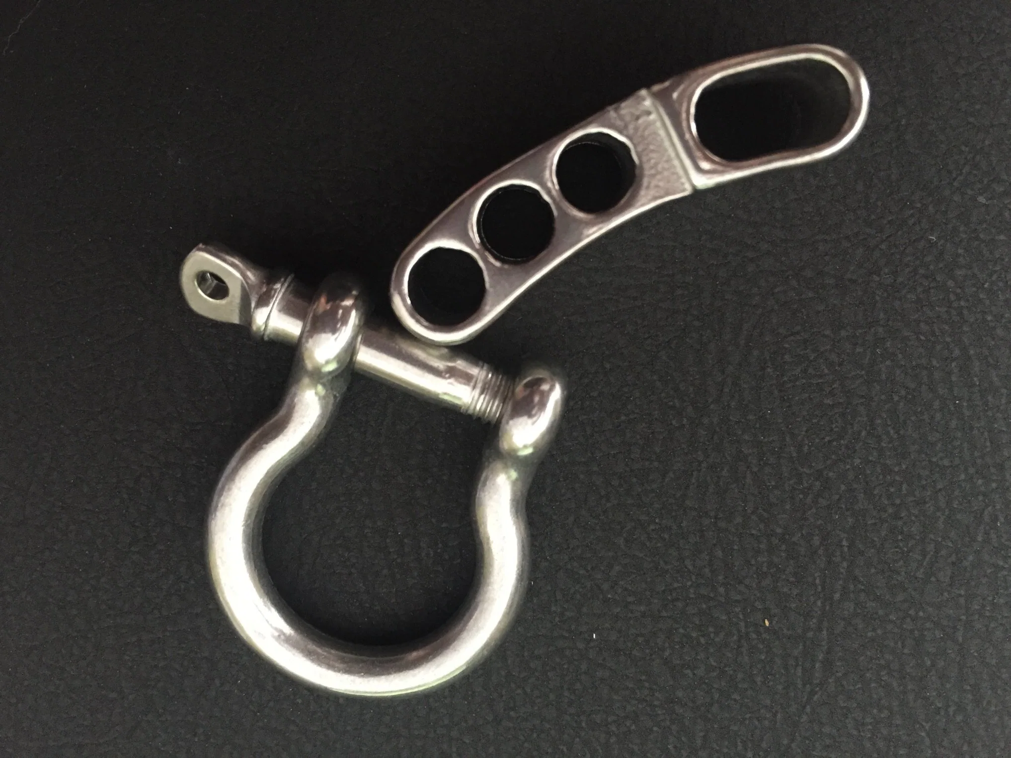 European Large Adjustable Shackle with Clevis Pin and 4 Holes