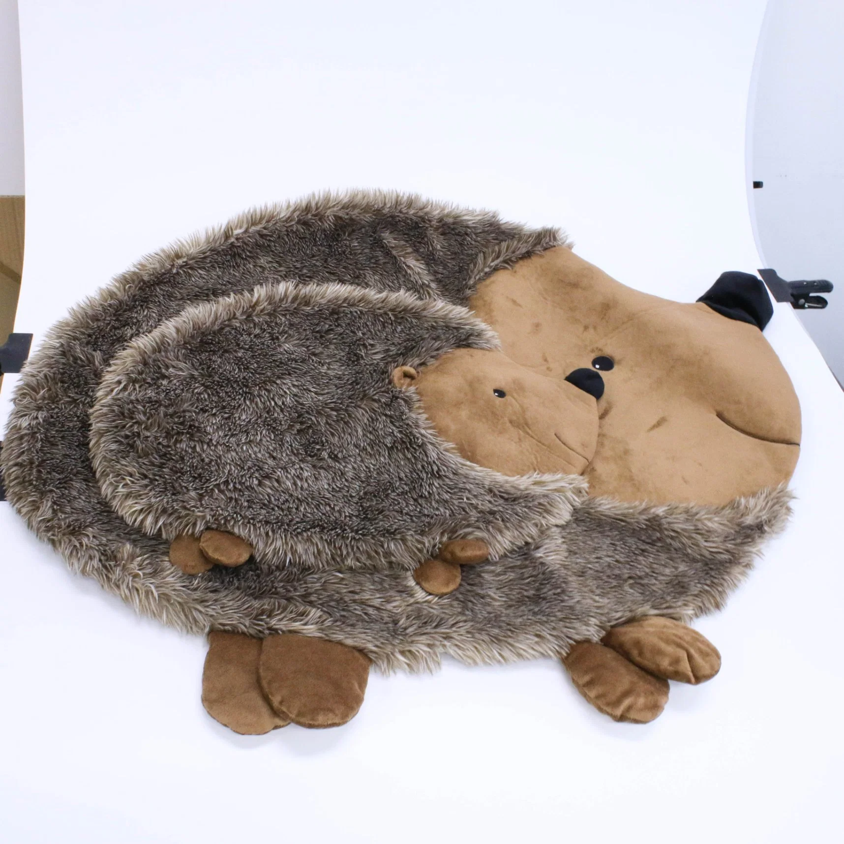 Comercio al por mayor de los animales de juguete de peluche personalizado mono Soft Comfort Erizo de peluche alfombrilla