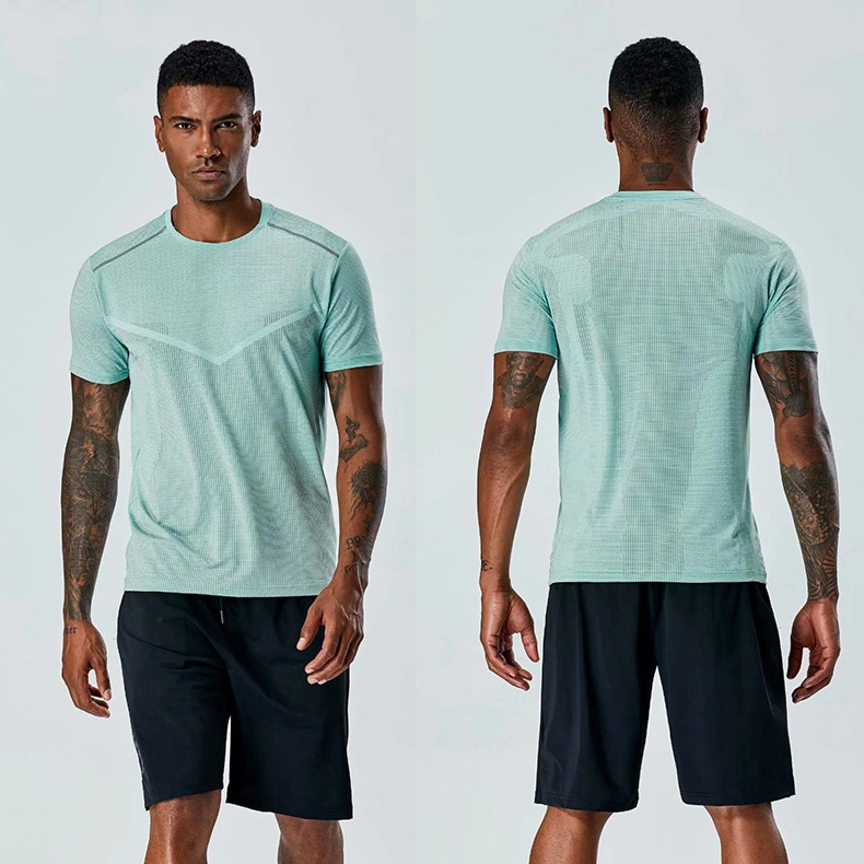 High quality/High cost performance  Customized Models Running Fitness Sports Leisure Men&prime; S T-Shirt Man Sportswear Cotton Men Sweater with Short Sleeves