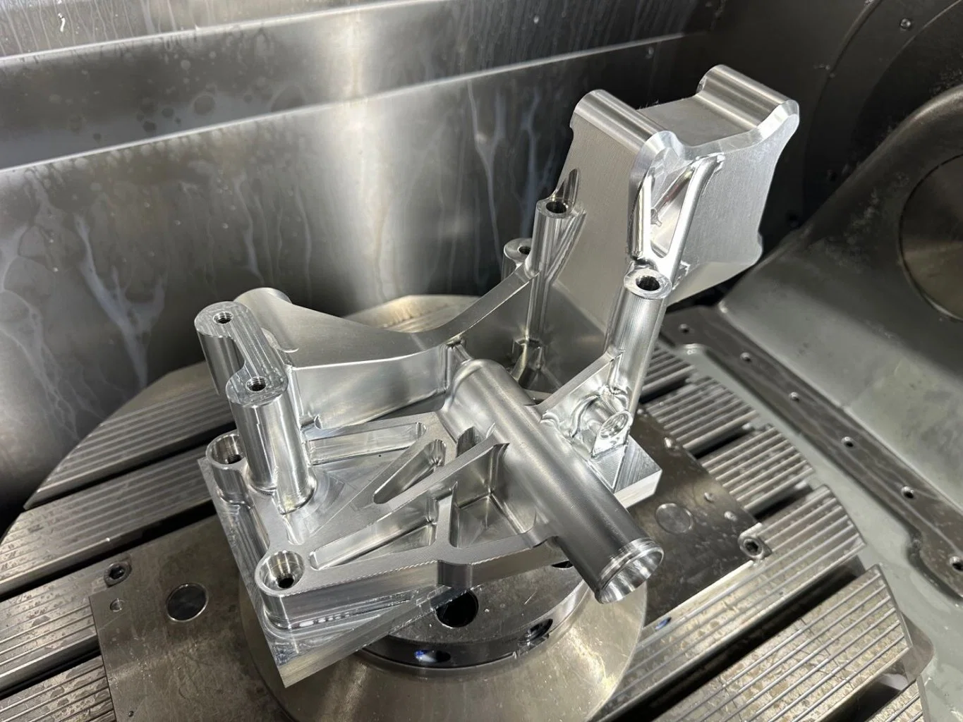 Kundenspezifischer CNC-Bearbeitungsservice Präzision Titanmessing Edelstahl Aluminium Metall CNC maschinell bearbeitete Teile