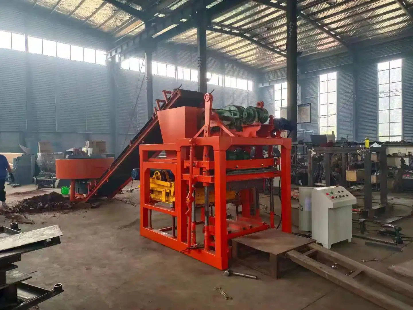 Qhj4-28 Automatic Paver Brick Making Machine/Brick Maker Producer