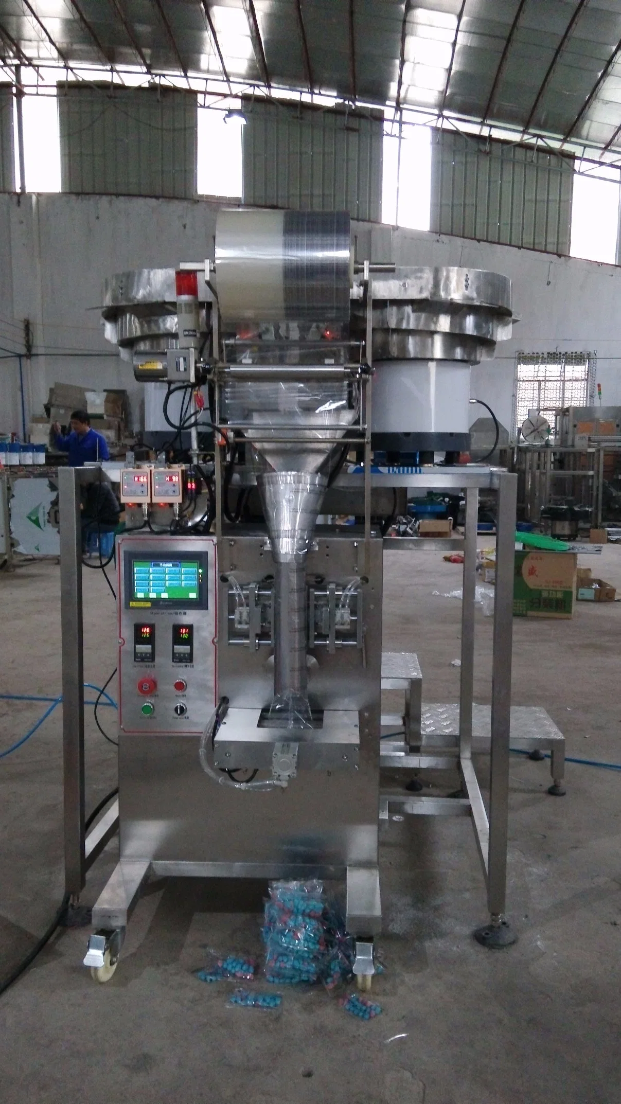 High Precision Automatic Candy Capsules Counting &amp; Packing Machine