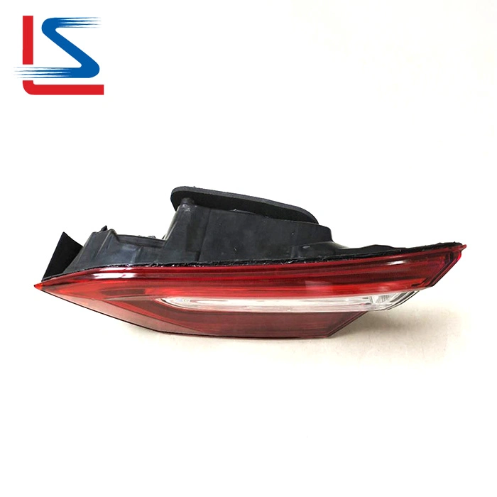 Auto LED Back Lamp for Camry Se 2018- 2020 USA Model 81580-06620 81590-06620