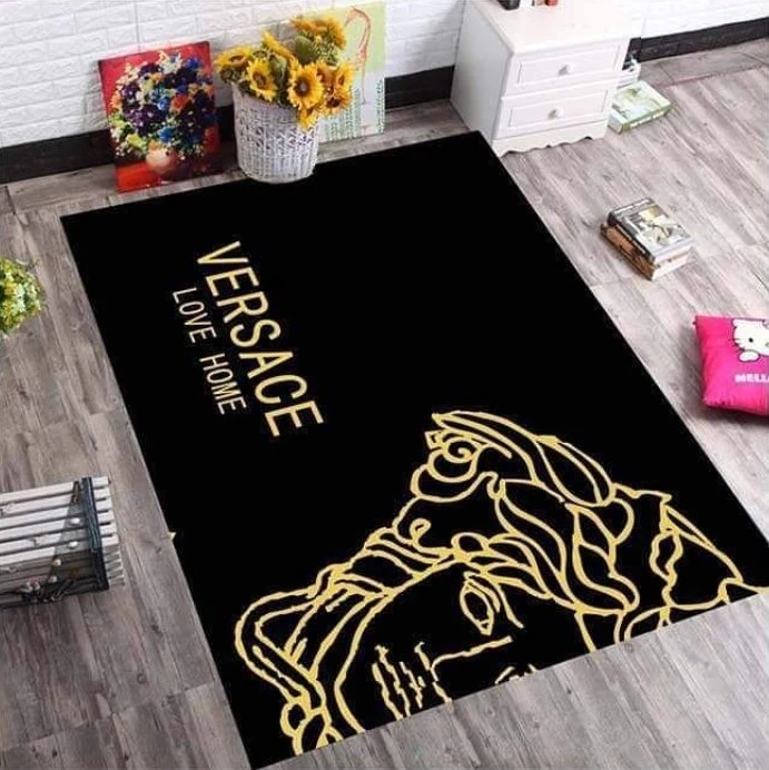 Tapete Versace de Lã Preta e Dourada, Estilo Fashion Real, Personalizado e Durável, Feito à Mão, para Decoração de Casa.