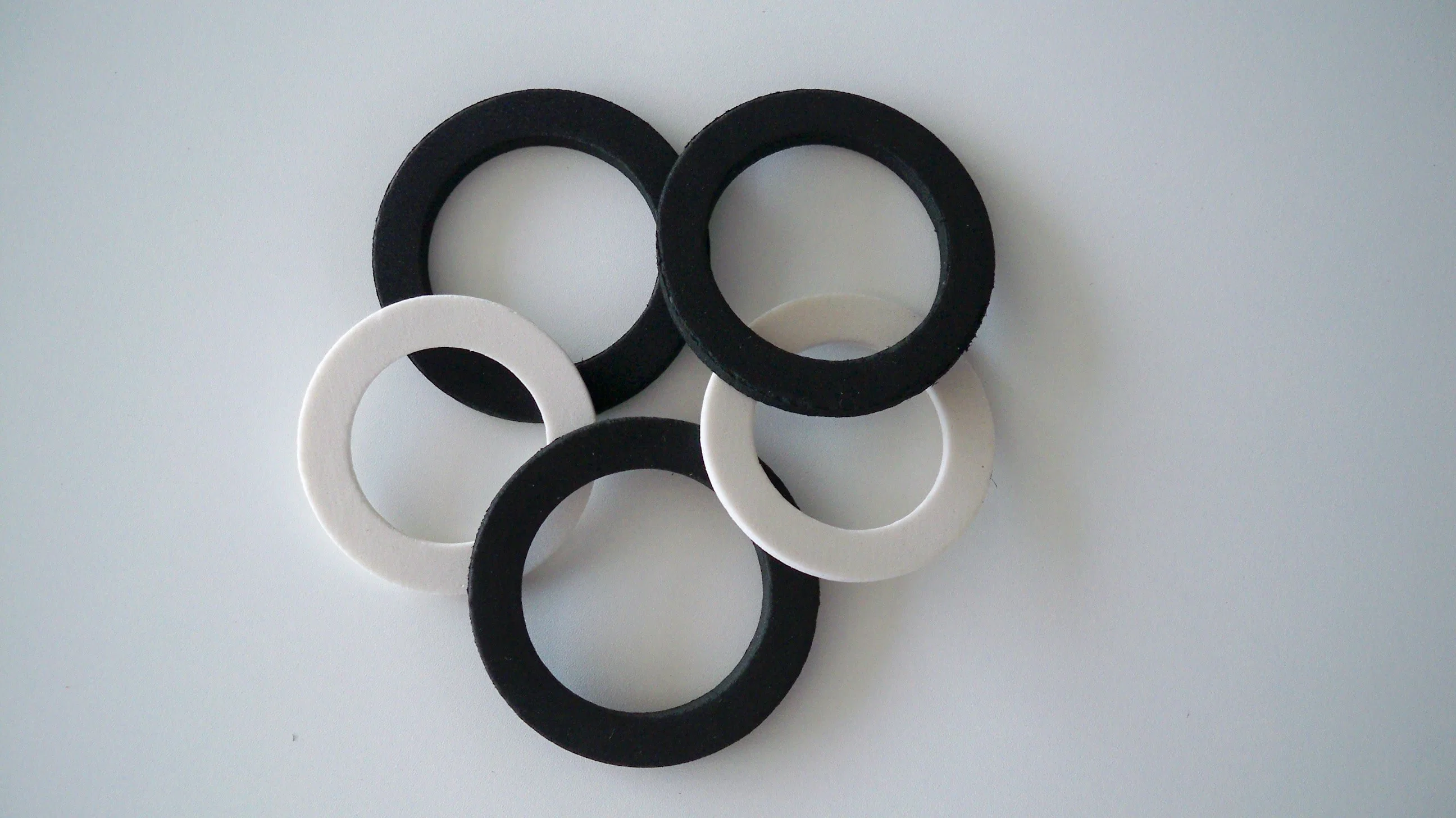 EVA Rubber Foam Sealing Gasket with Customized Size and Thickness