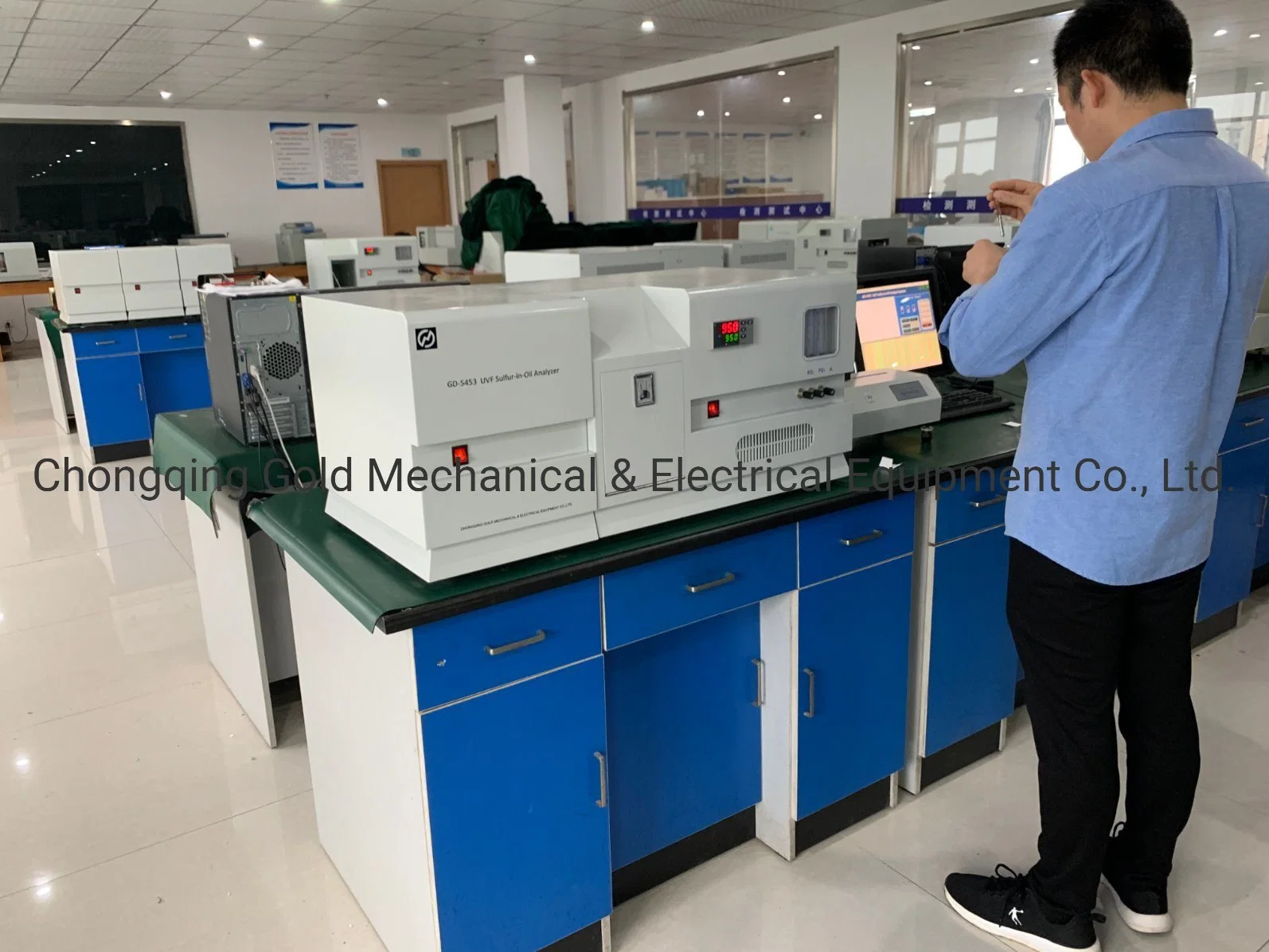 Total Sulfur in Light Hydrocarbons Analysis by UV-Fluorescence Method ASTM D5453