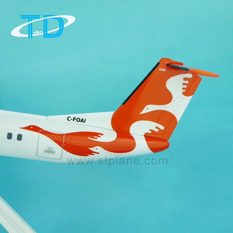 Air Inuit Bombardier Dash-8-300 (Q300) 26cm Model Aero Manufacturer