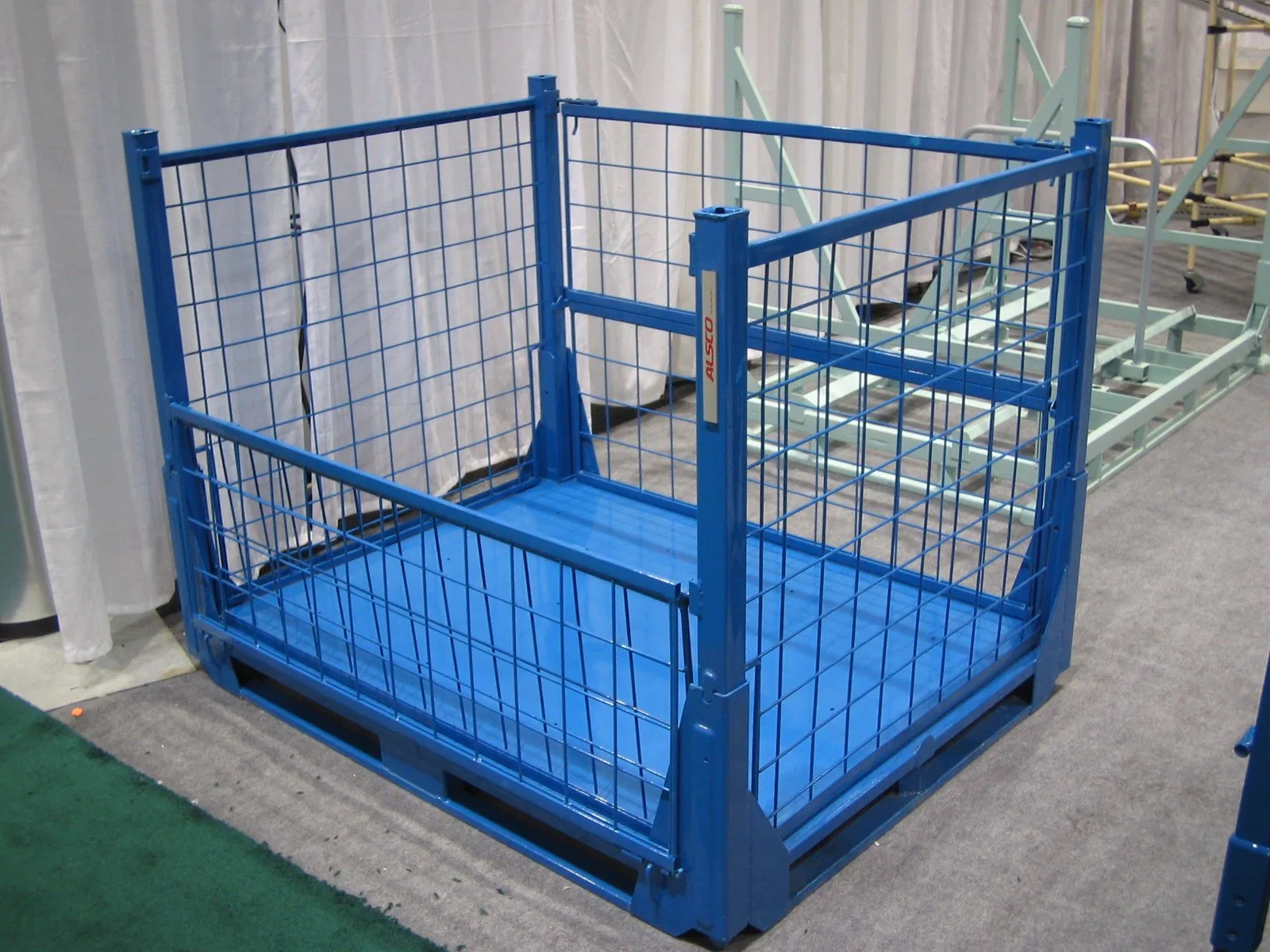 Intelligent Storage Cage Steel Meash Container Metal Mesh Box for Storage Rack Use