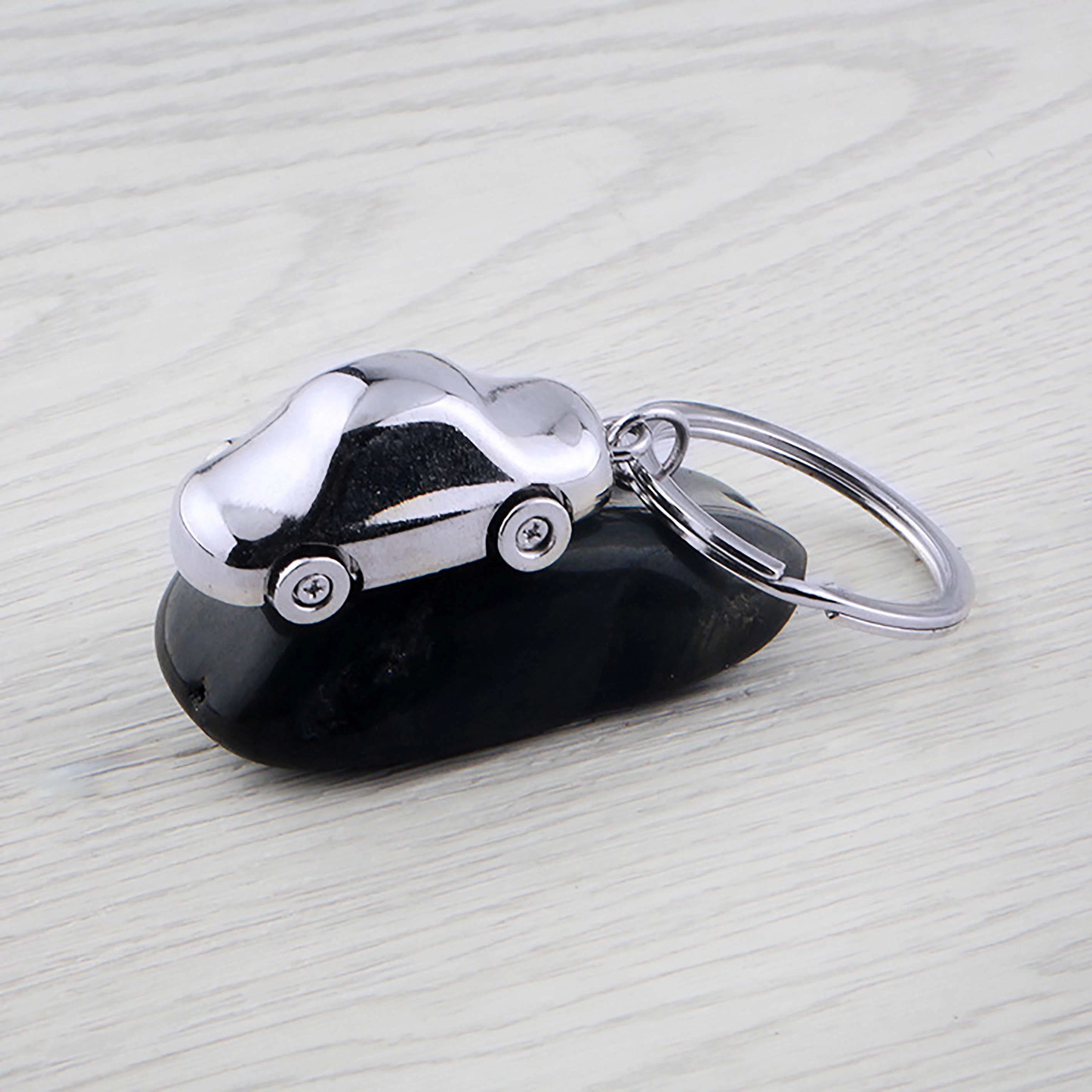 Made of High Quality Zinc Alloy German Car Keychain