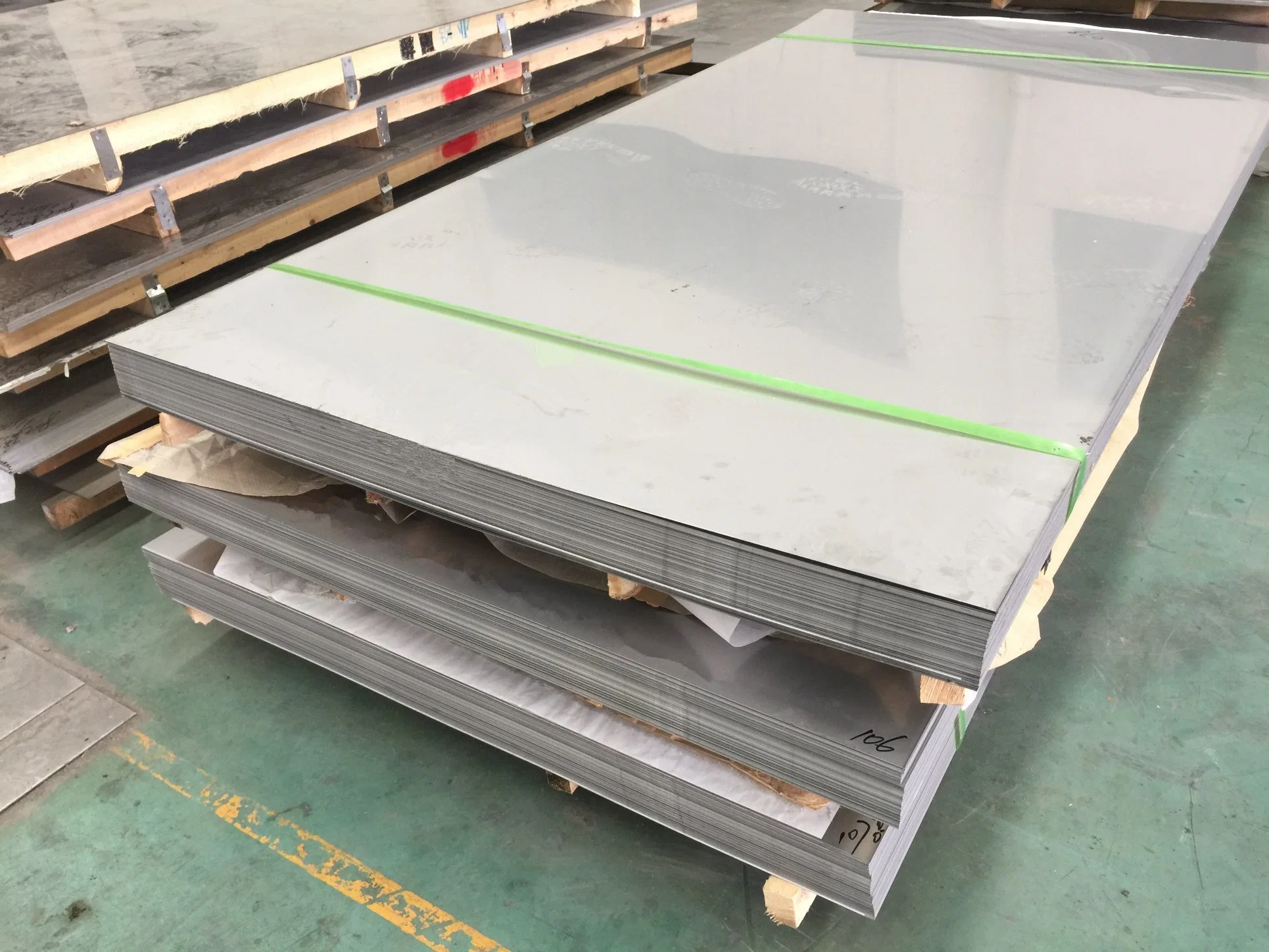 Best Quality Ss 201 304 309 316 Checkered Stainless Steel Sheets/Plates Low Prices