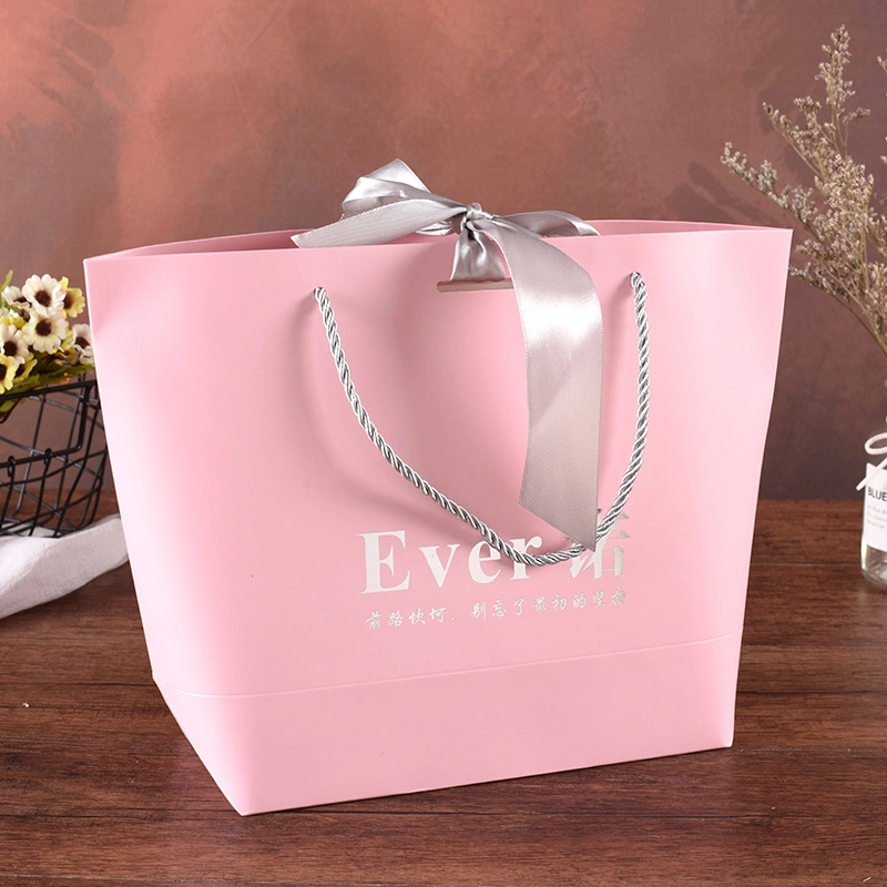 10 pcs/lot sac cadeau parent présent avec ruban coffret Pack mariage favorise Birthday Party Sacs Paquet de souvenirs de sacs de poignée