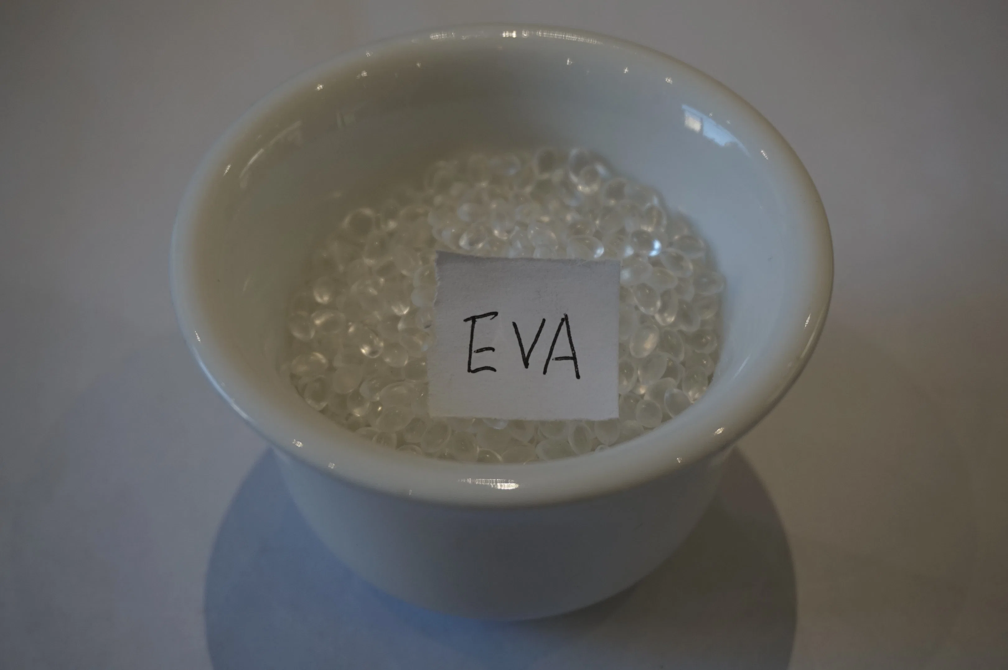 Preis Ab Werk! EVA Resin / Ethylen Vinyl Acetat Copolymer / EVA VA 18% 28% 18% 33% 40% Granulat EVA Schmelzklebstoff Granulat