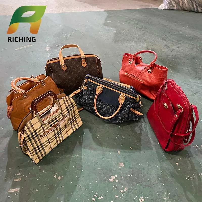 Fábrica Mayoreo calidad Premium Corea Bolsas de Diseño Mixto de Segunda mano Proveedor Branded Luxury Ladies Women Bolsa de cuero de uso manual en Fardos