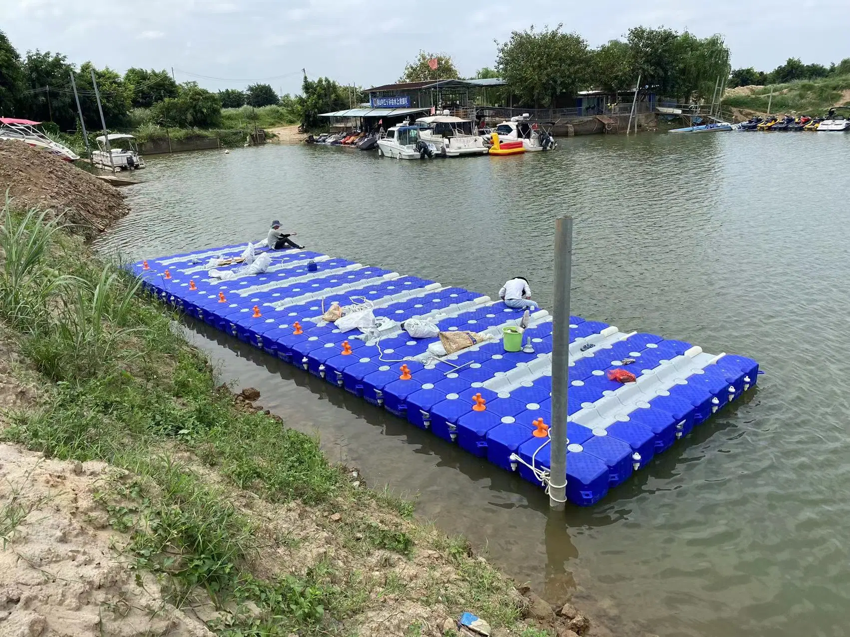 Hot Sell High quality/High cost performance Floating Pontoon Dock with Factory Price