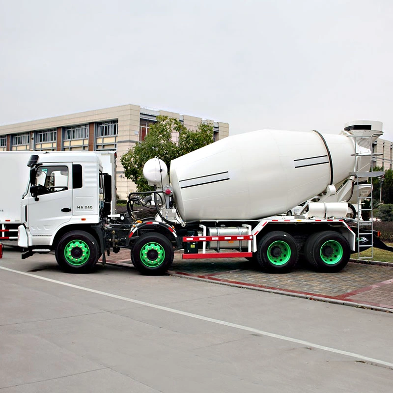 HOWO Prix bon marché industriel 8 m3 8*4 béton monté sur camion Camion mélangeur de ciment avec pompe à vendre