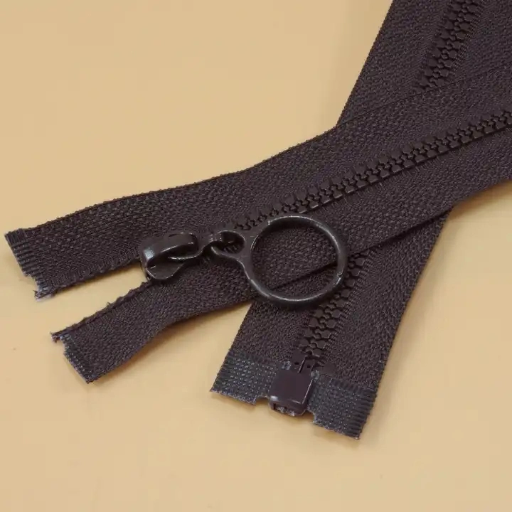 3# Plastic Zipper Closed- End