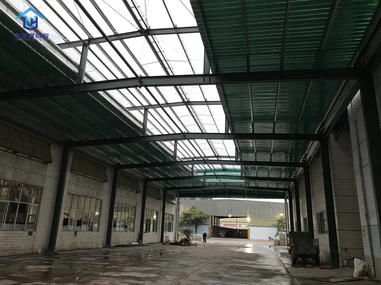 Prefab Steel Structure Frame Rainshed for Industrial Metal Frame with Steel Structure Roof Sheet for Sales