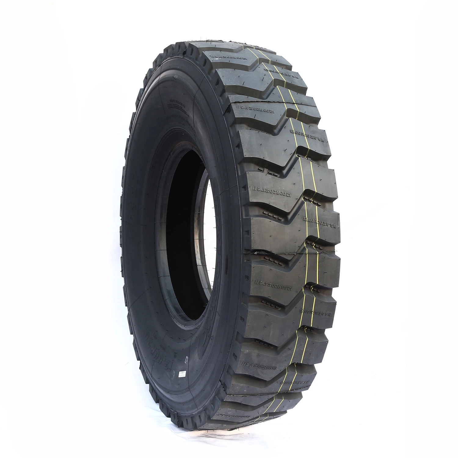 8.25lt, 8.25r16R20, 9.00R20 de acero al por mayor de caucho Tubeless Radial Heavy Duty Truck neumáticos neumático remolque TBR Bus