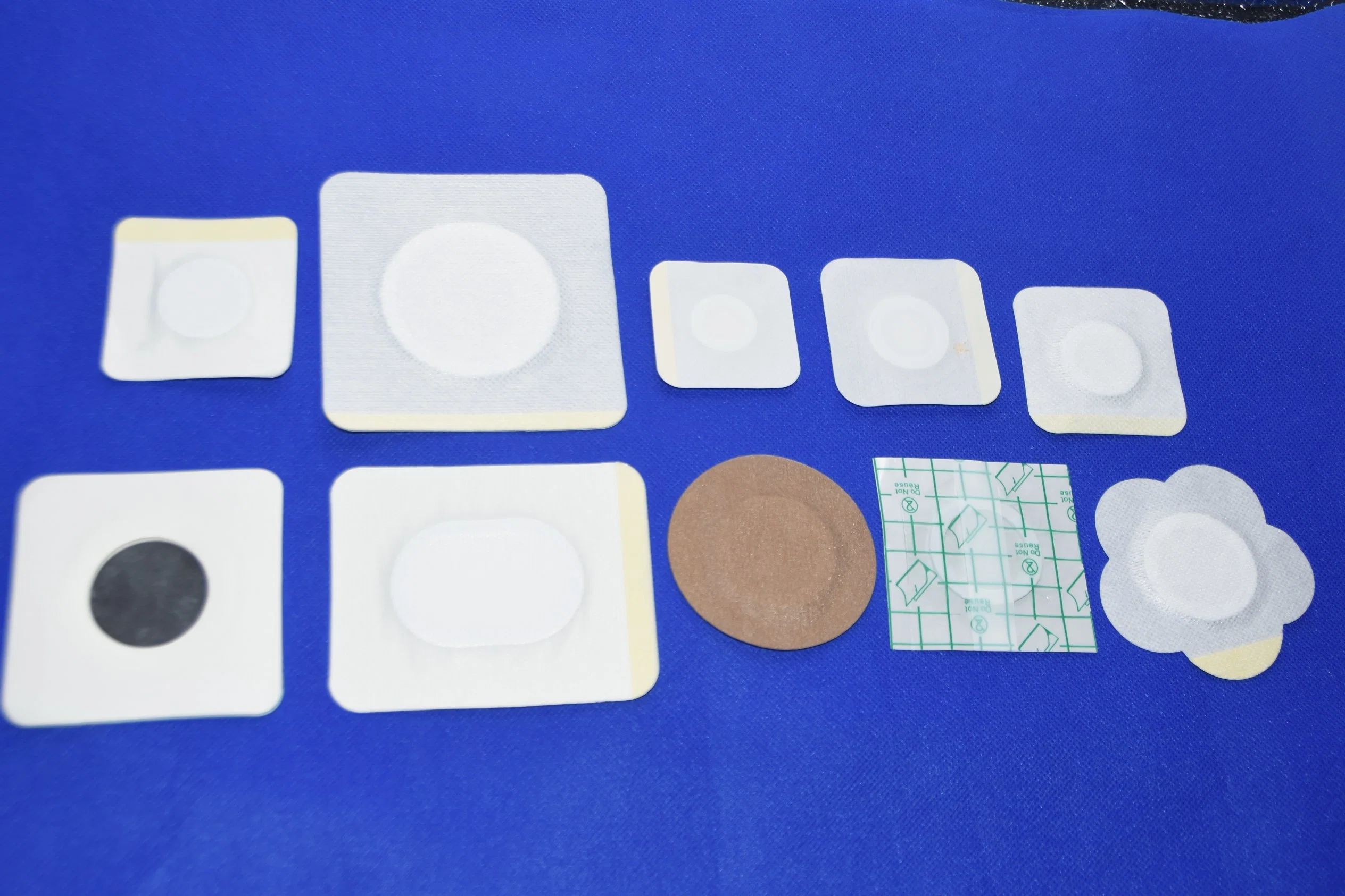 Chinese Manufacture Acupoint Application Therapy Plaster with Custom Size