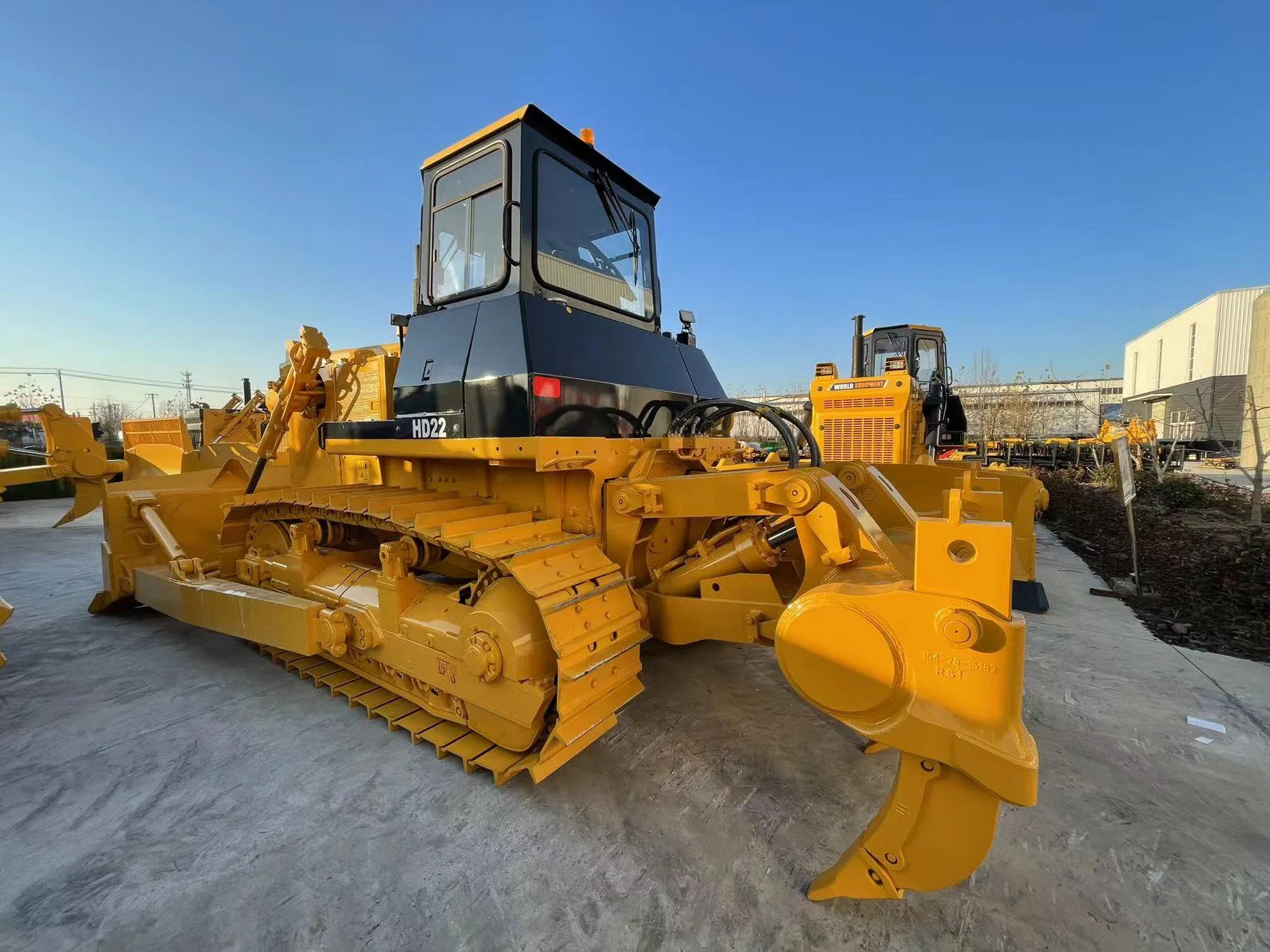 Mini Dozer 80HP 100HP SD08 130HP SD13 160HP SD16 220HP SD22 320HP SD32 Bulldozer