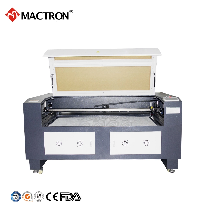 1080 Automatische CCD Pick-up Positioning Laser Cutting Machine