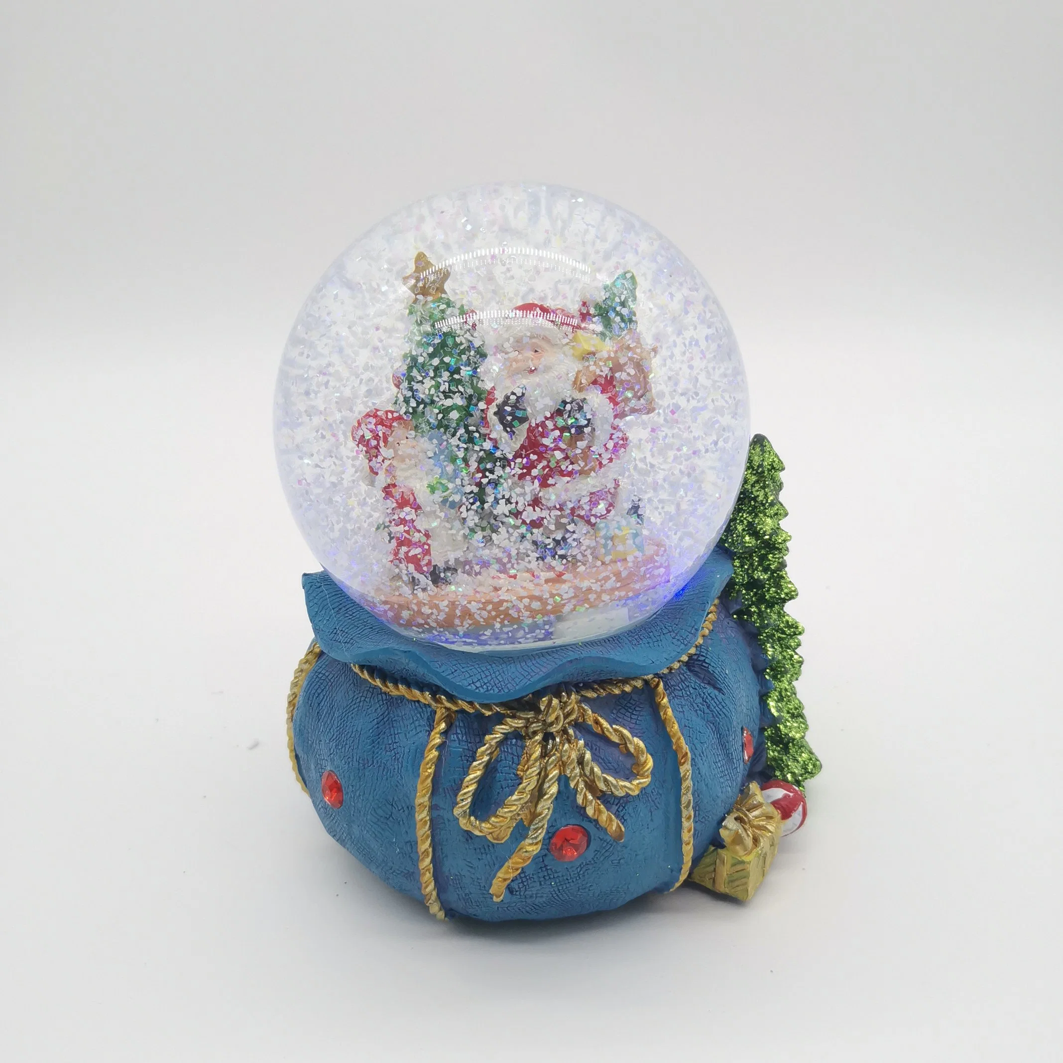 Polyresin Santa Claus Water Globe Christmas Home Decoration