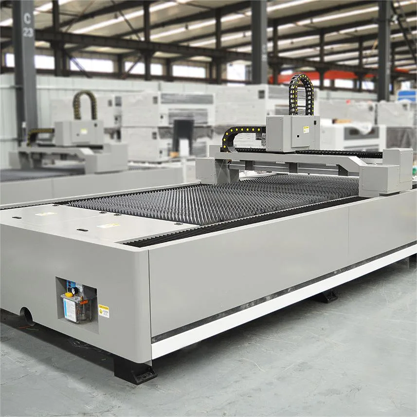 Fiber Laser Cutting Machine 1kw 1.5kw 2kw 3kw 4kw 6kw 8kw with Rotary Axis for Cutting Plates and Pipes