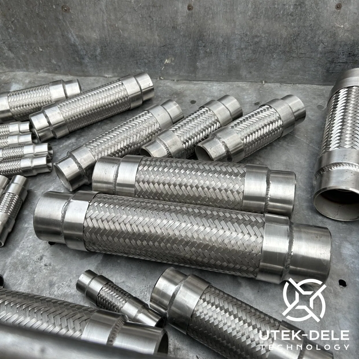 Threaded Connection Type Metal Hose for LNG Tuck Hydrogen Transfer Fire Engines