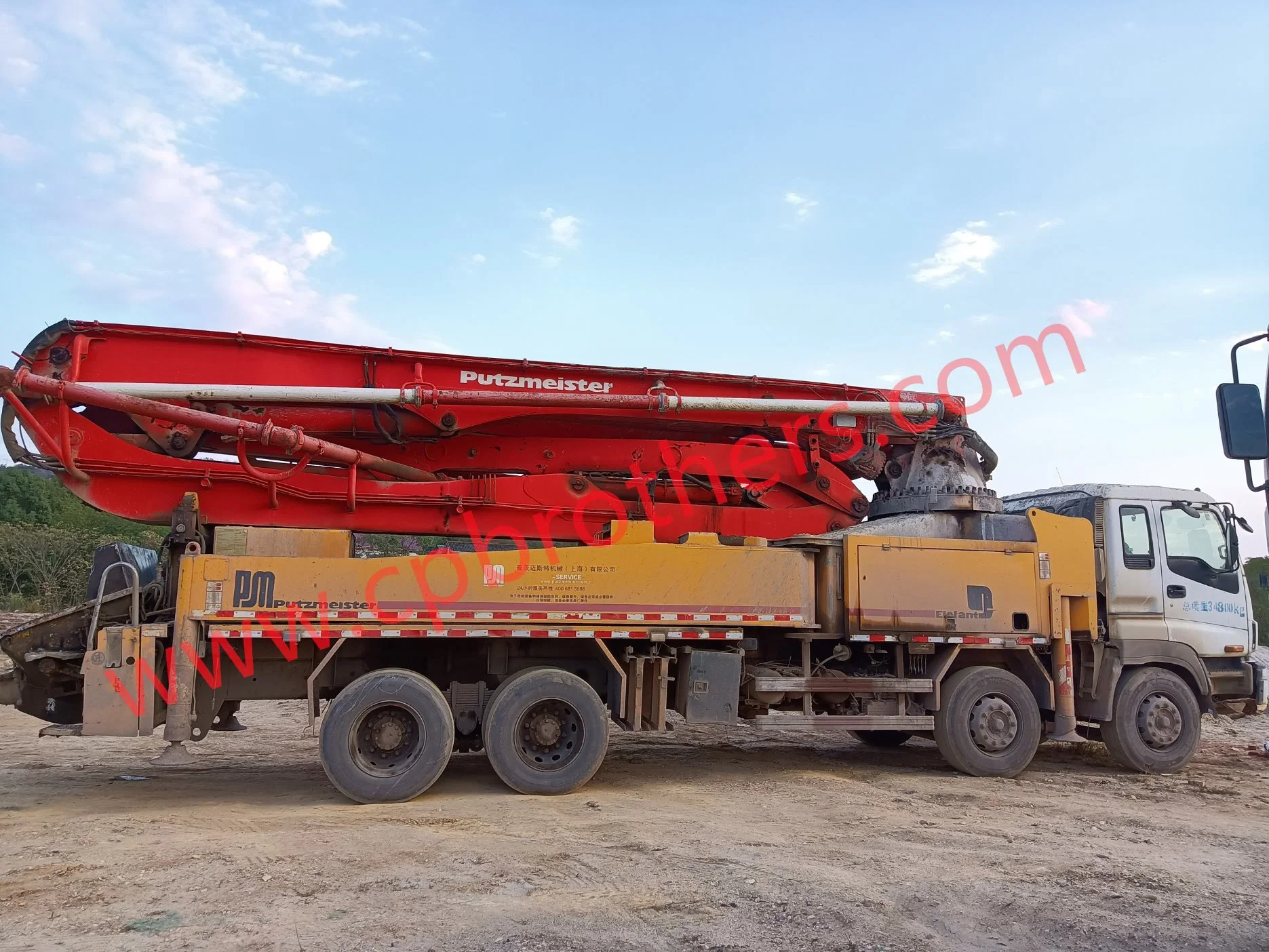 2012 équipement de machine à pompe monté sur camion Putzmeister 46m