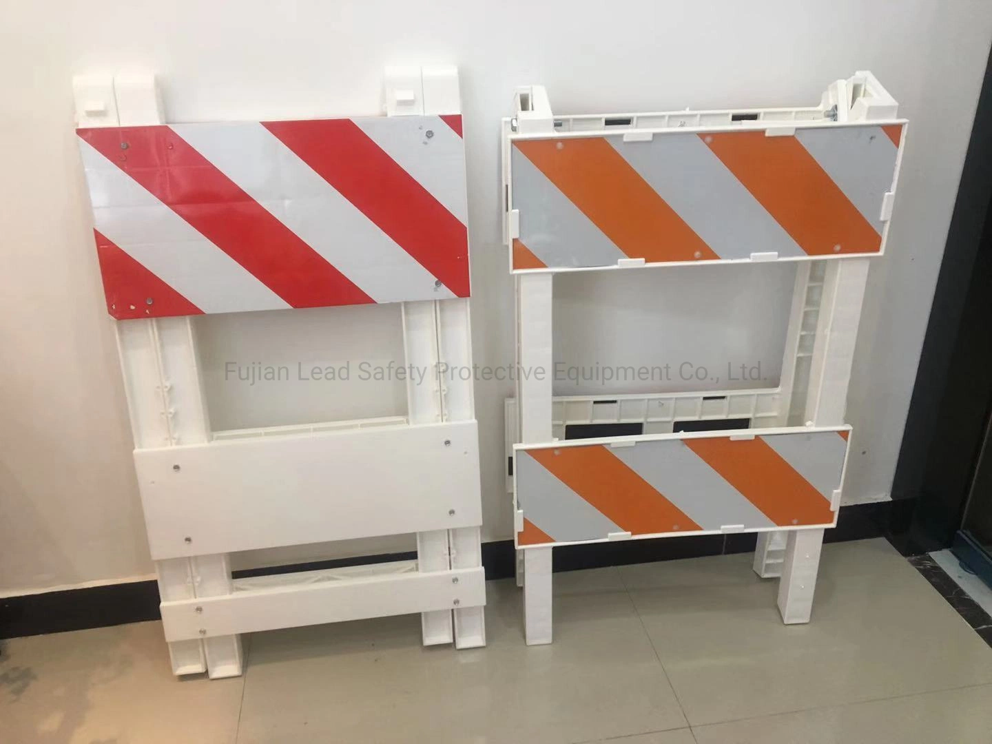 Portable Type 2 Plastic Folding Barricade and Barriers