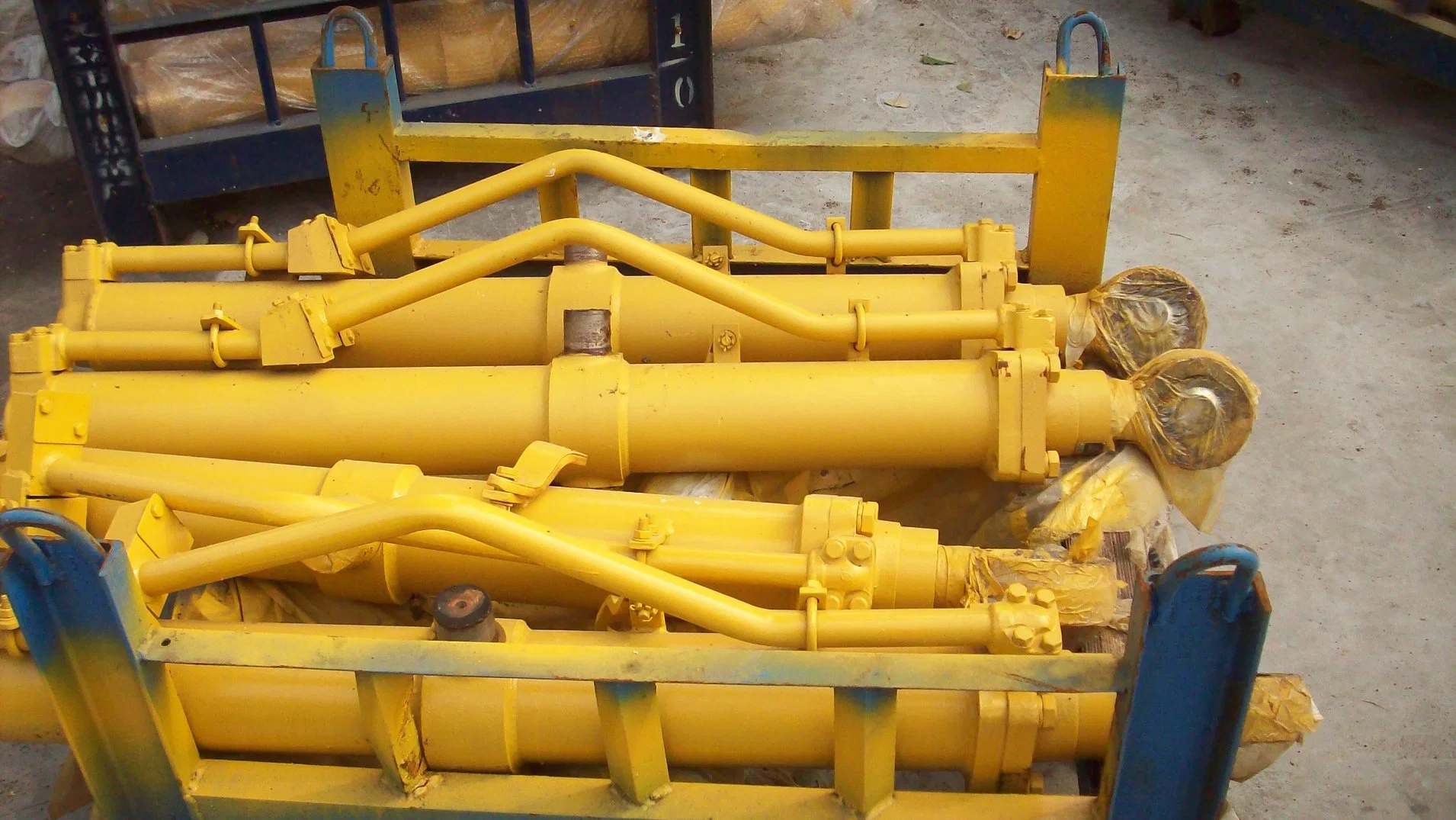 Blade Lift Cylinder	Bulldozer Part 16y-62-50000